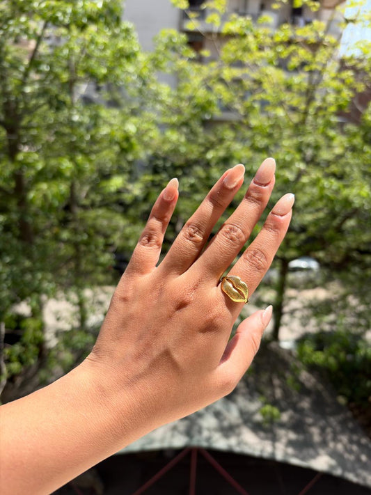 Golden Seashell Statement Ring