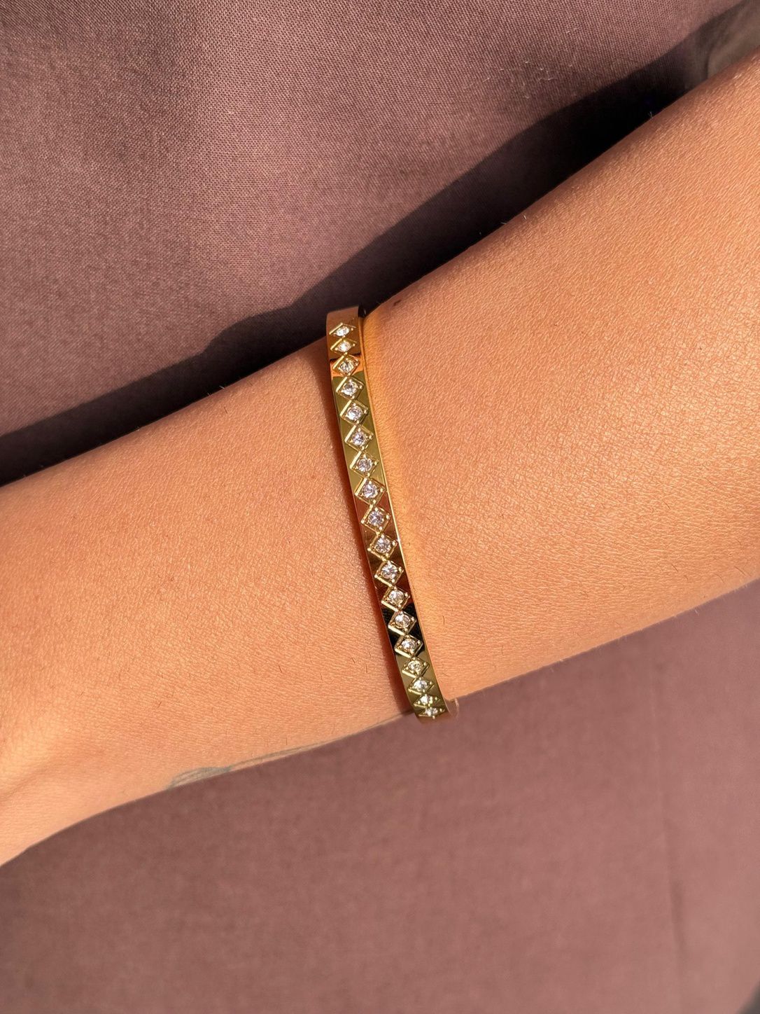 Crisscross Stone Bracelet